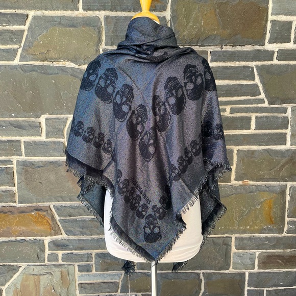 Zadig and Voltaire NWT Kerry Jac Large Scarf - Picture 8 of 12